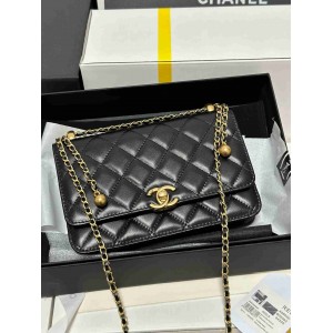 CHANEL WALLET ON CHAIN