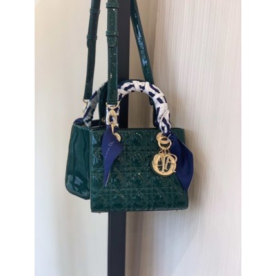 SMALL LADY DIOR BAG Patent Cannage Calfskin