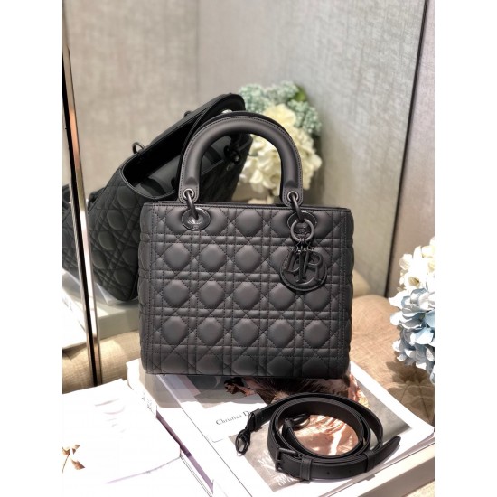 MEDIUM LADY DIOR BAG Ultramatte Cannage Calfskin