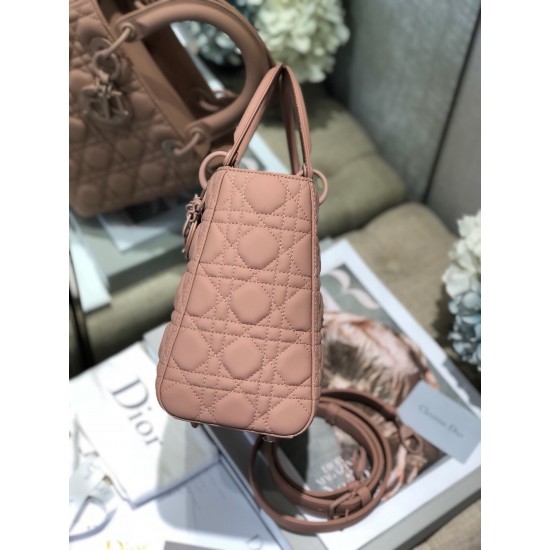 MEDIUM LADY DIOR BAG Ultramatte Cannage Calfskin