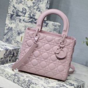 MEDIUM LADY DIOR BAG Ultramatte Cannage Calfskin