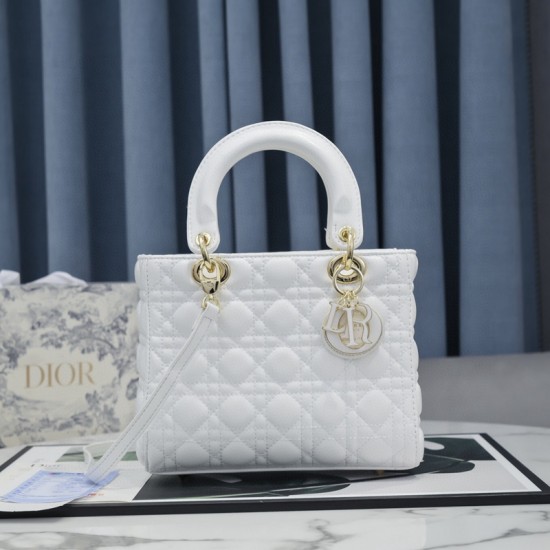 MEDIUM LADY DIOR BAG Lambskin