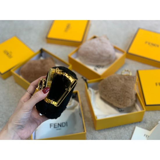 4colors NANO FENDI FIRST CHARM SHEEPSKIN