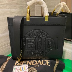 4colors FENDI SUNSHINE Leather