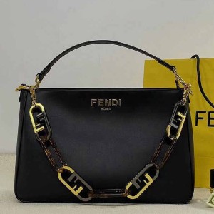 2color Fendi O’Lock Zipper