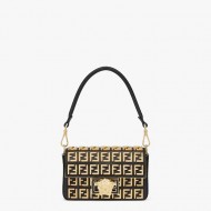 BROOCH MINI BAGUETTE