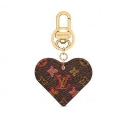 FALL IN LOVE HEART KEY HOLDER AND BAG CHARM