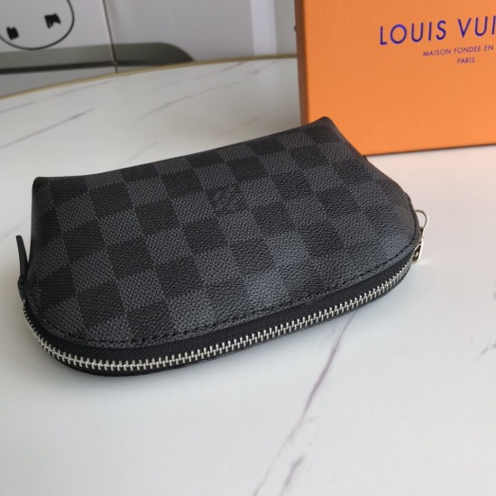 COSMETIC POUCH