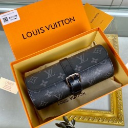 LOUIS VUITTON Case