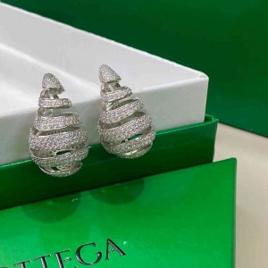  Bottega Venenta Earrings