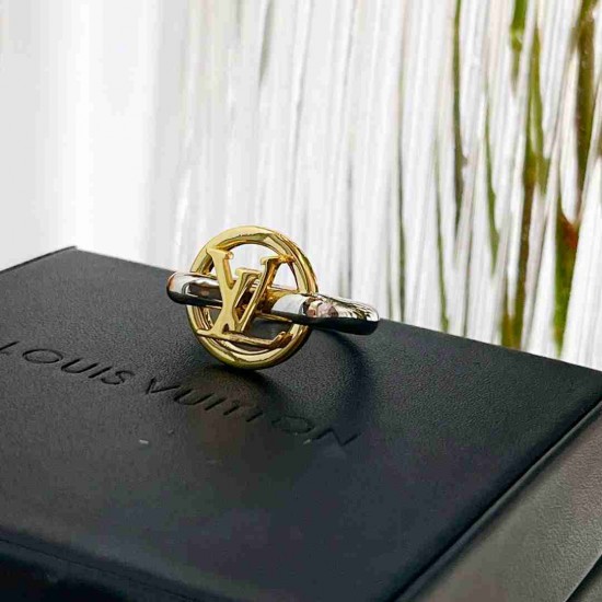 Louis Vuitton Ring 