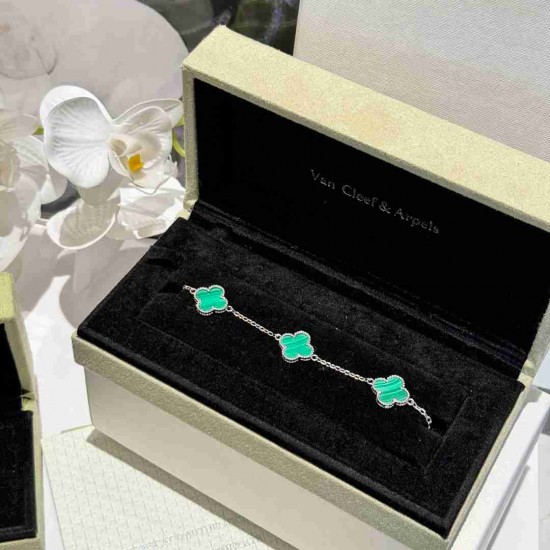 Van Cleef & Arpels Set