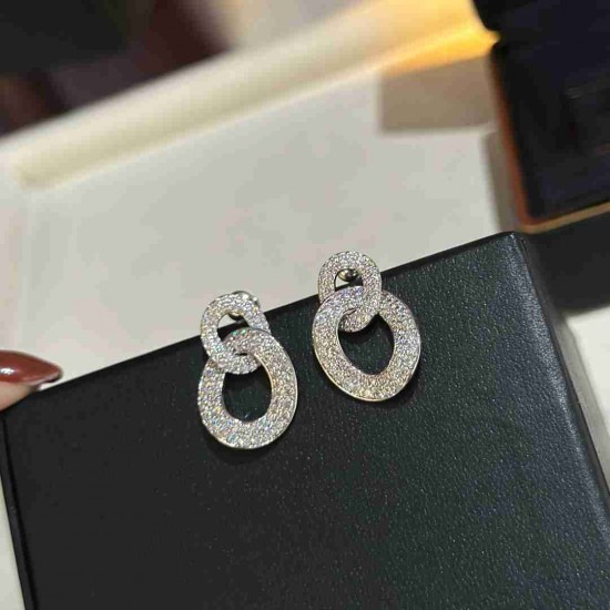 Van Cleef & Arpels Earrings