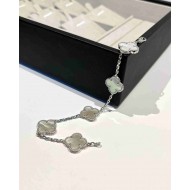 Van Cleef & Arpels Bracelet Van Cleef & Arpels Bracelet